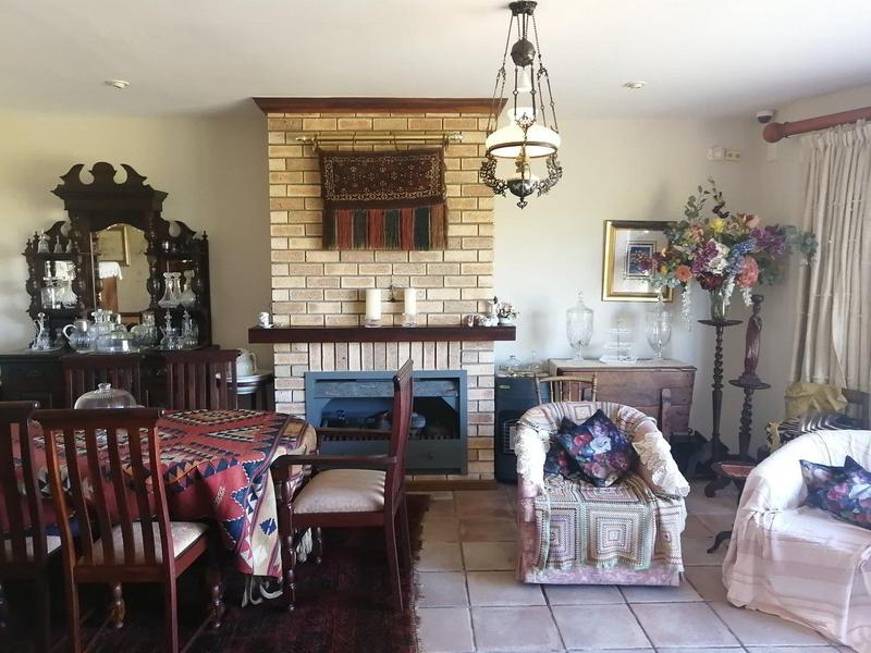 5 Bedroom Property for Sale in Outeniqua Strand Western Cape